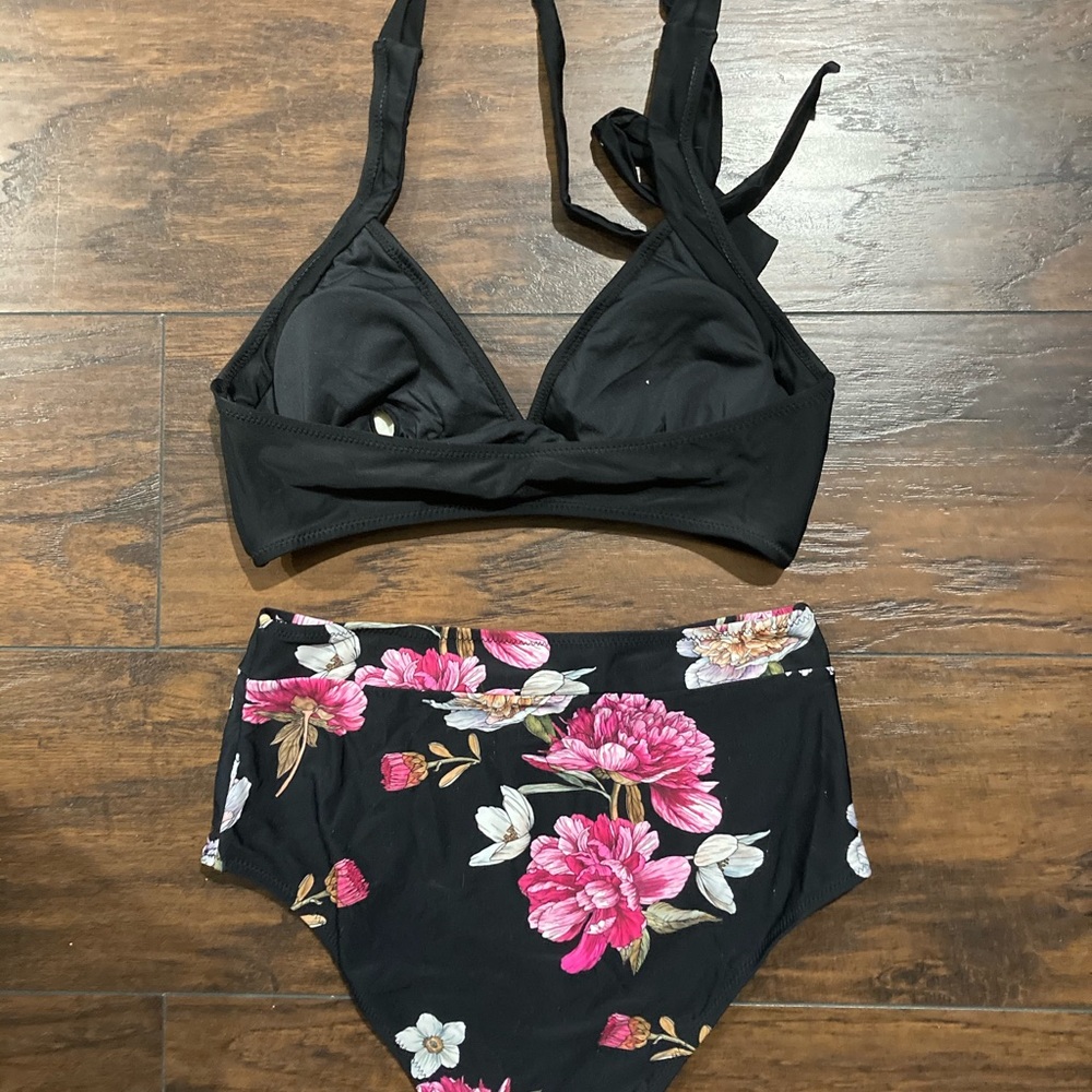🚫 SOLD🚫 - Picture 2 of 6